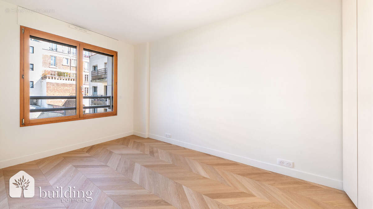 Appartement à LEVALLOIS-PERRET