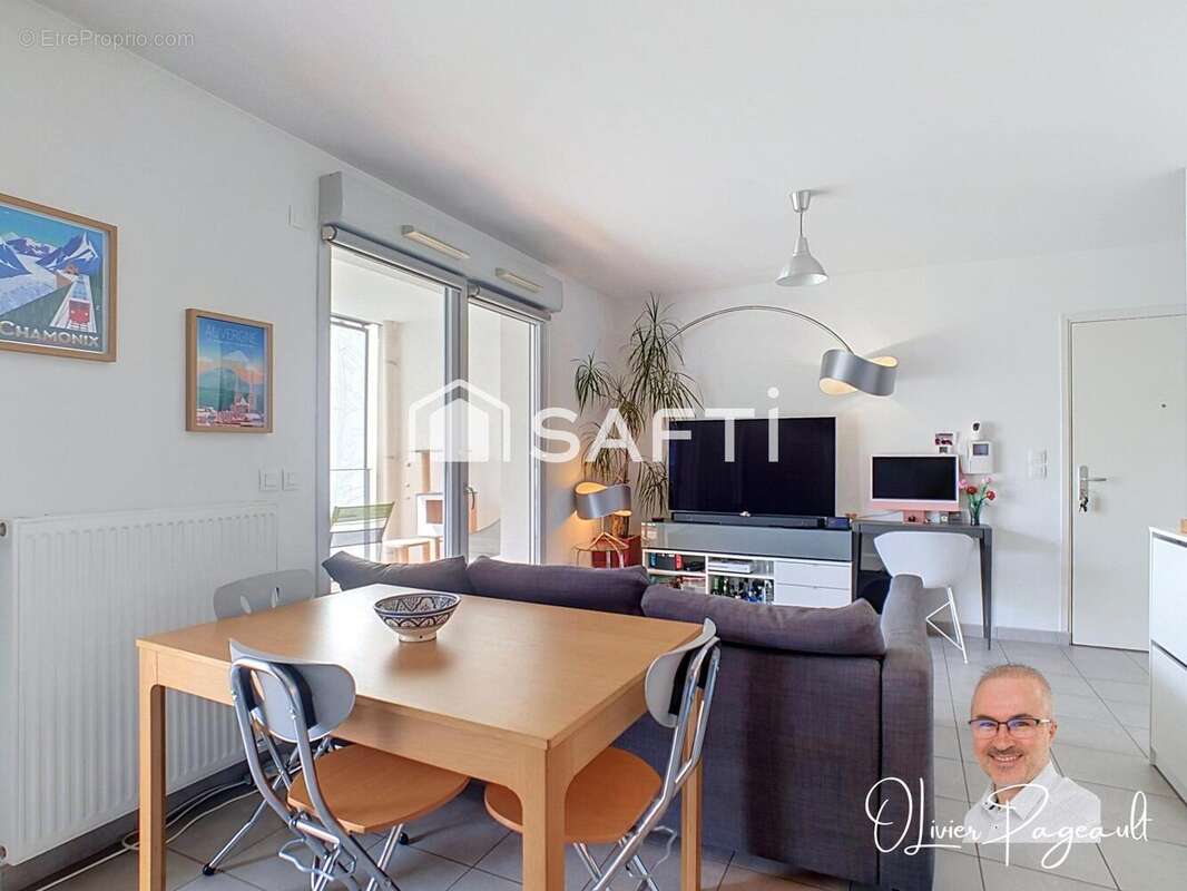 Photo 3 - Appartement à LYON-8E