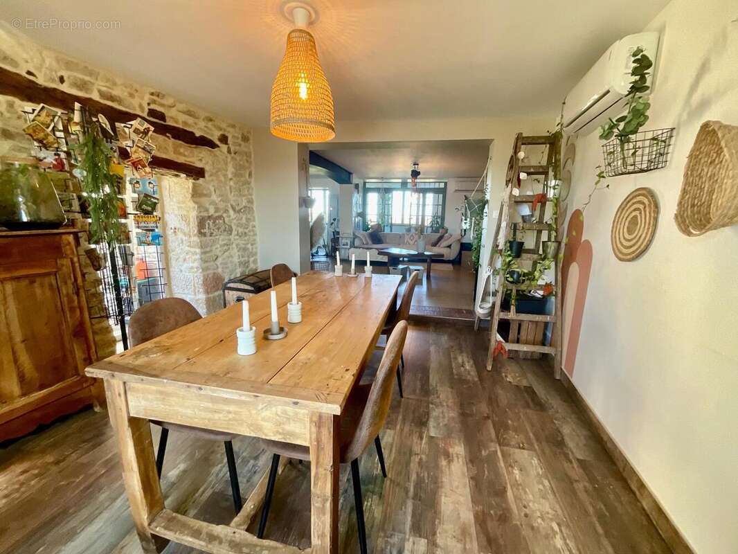 Maison 177 m² à Saint-Andre-D'allas  - photo 4