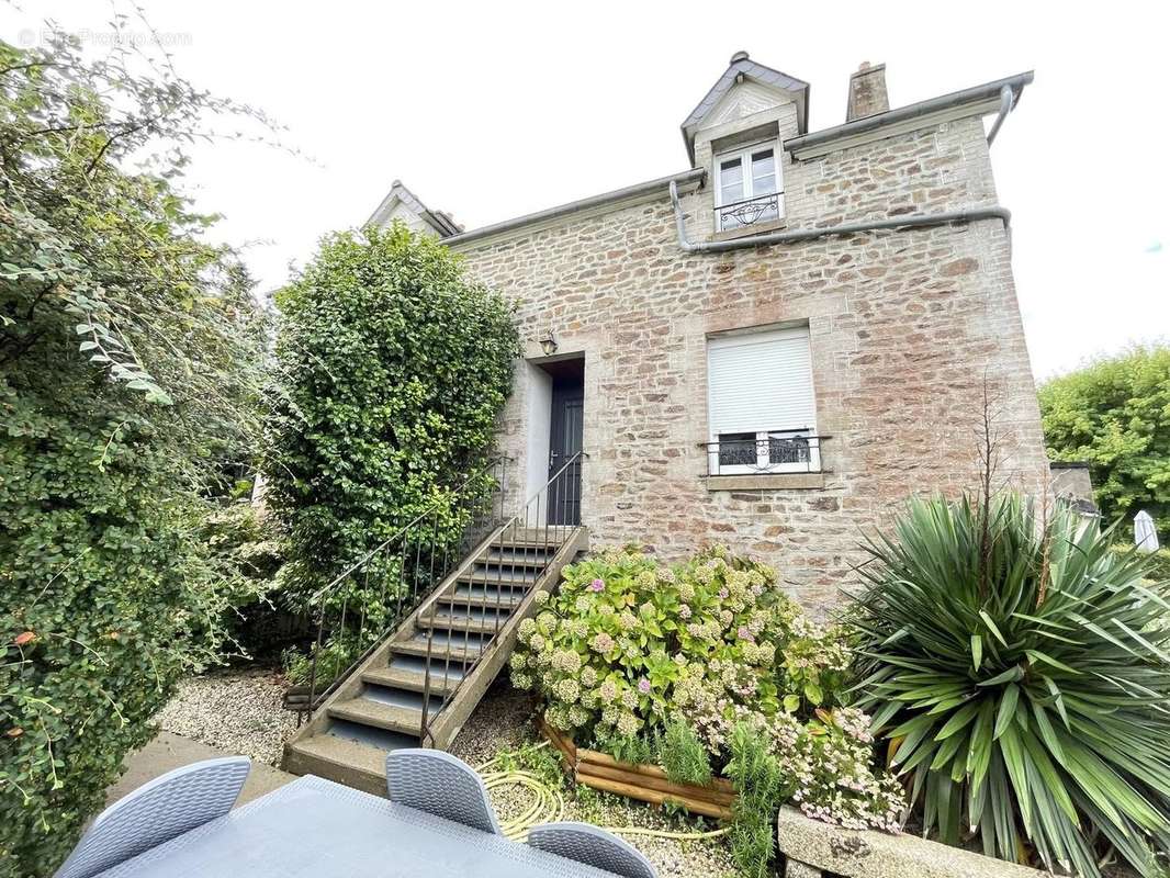 Appartement à DINAN