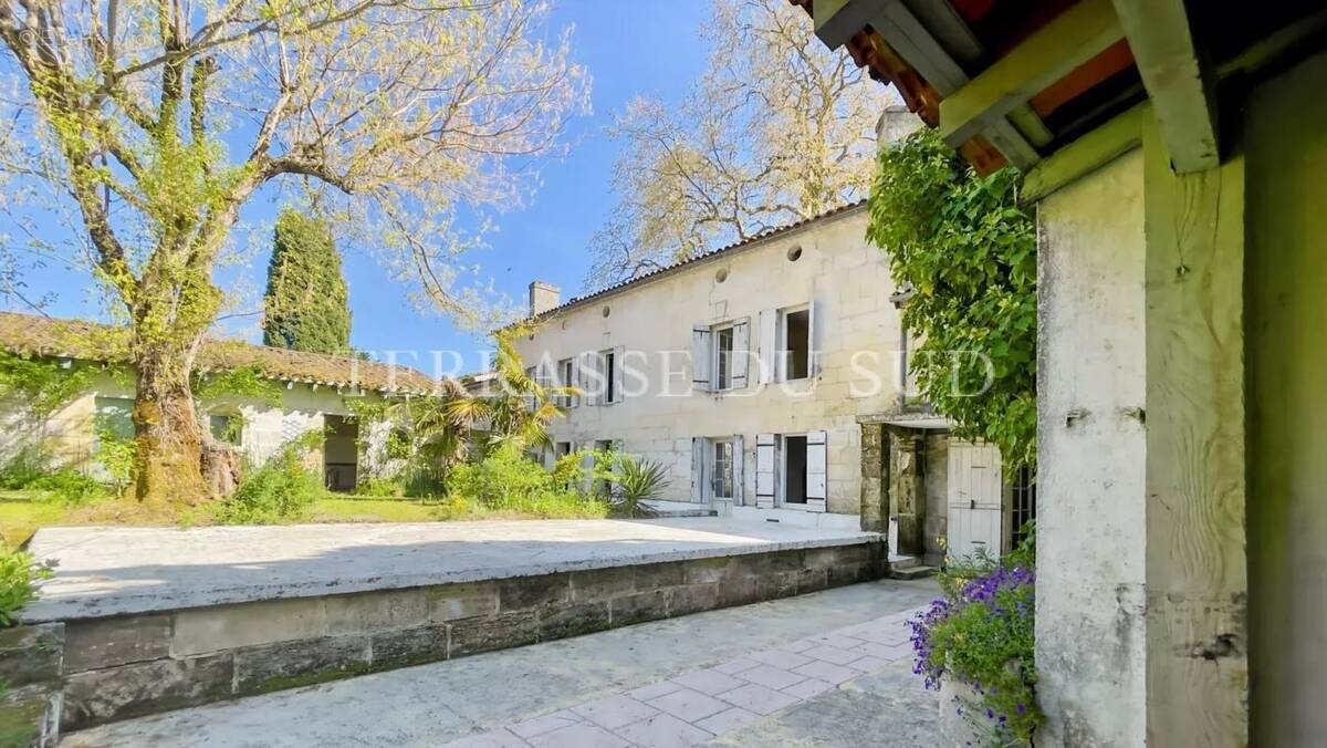 Maison à SAINT-ANDRE-DE-CUBZAC