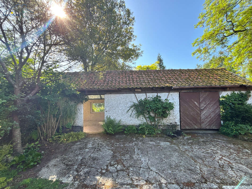 Maison à LONGUEVILLETTE