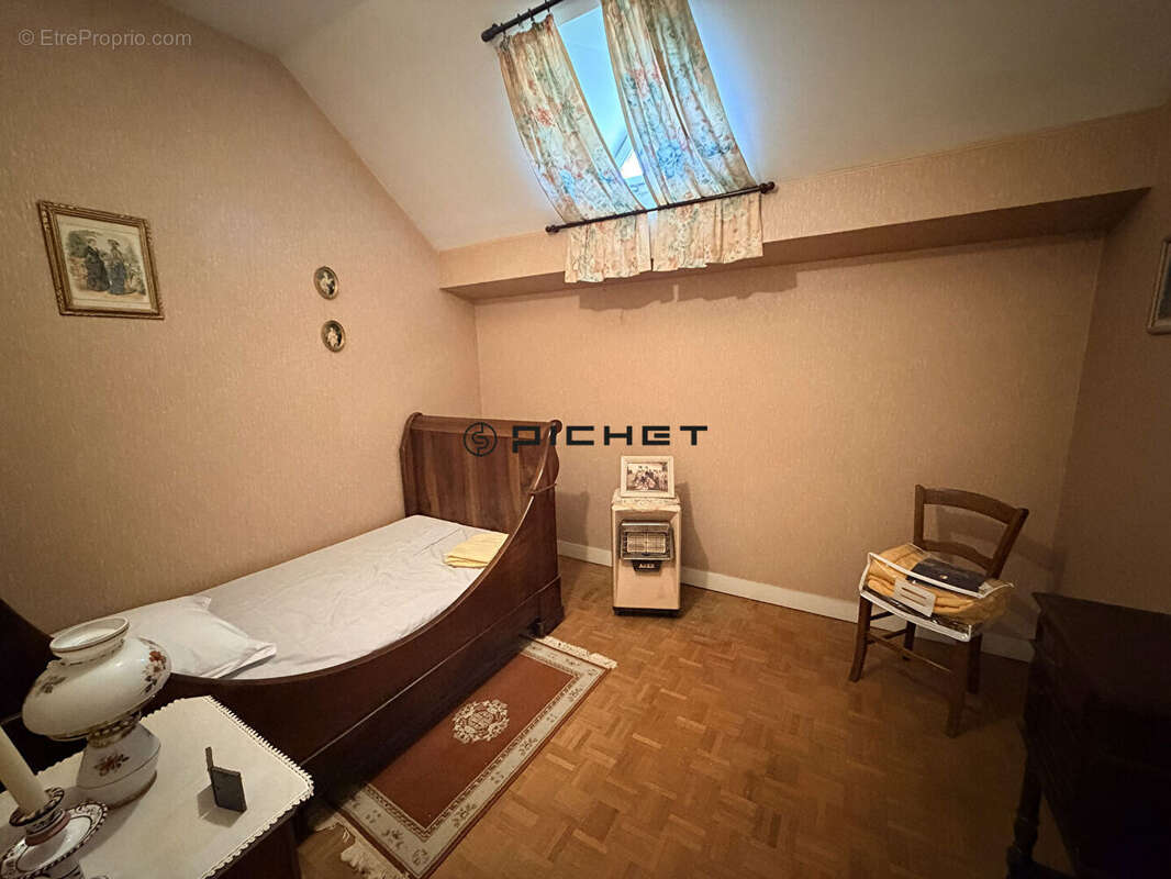 Maison à TRESSES