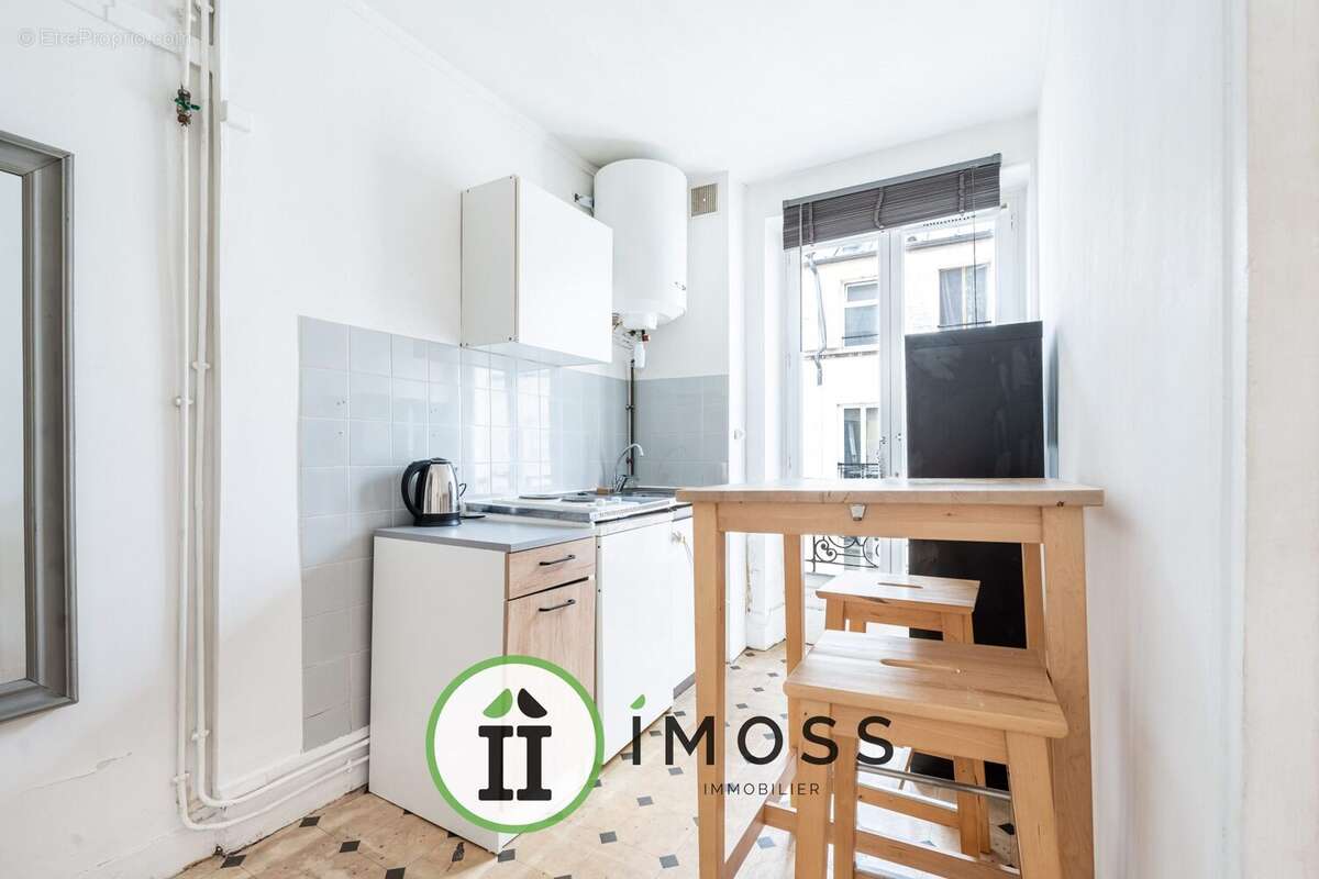 Appartement à PARIS-18E
