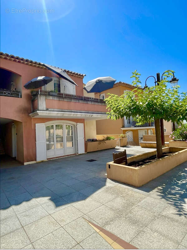 Appartement à CALLIAN