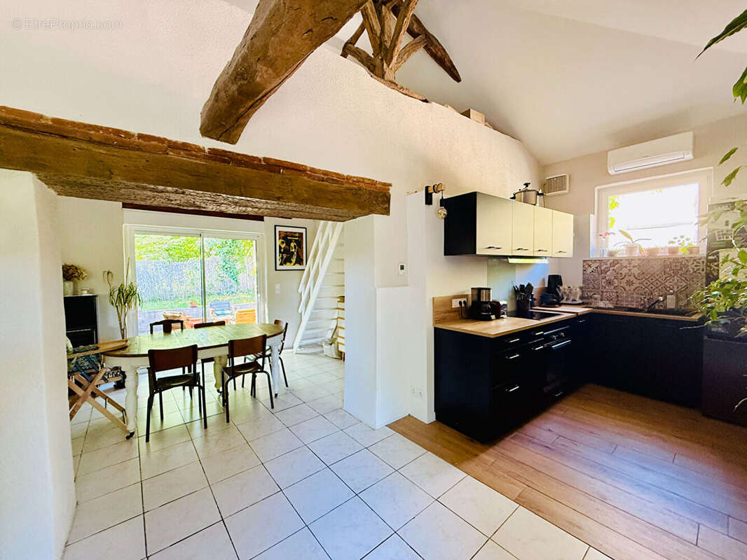Maison à SAINT-SYLVESTRE-SUR-LOT