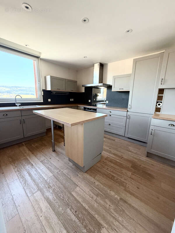 Appartement à MORTEAU