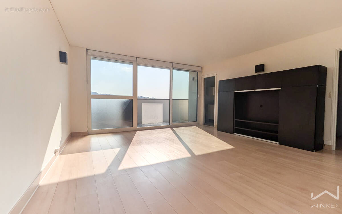 Appartement à NANTERRE