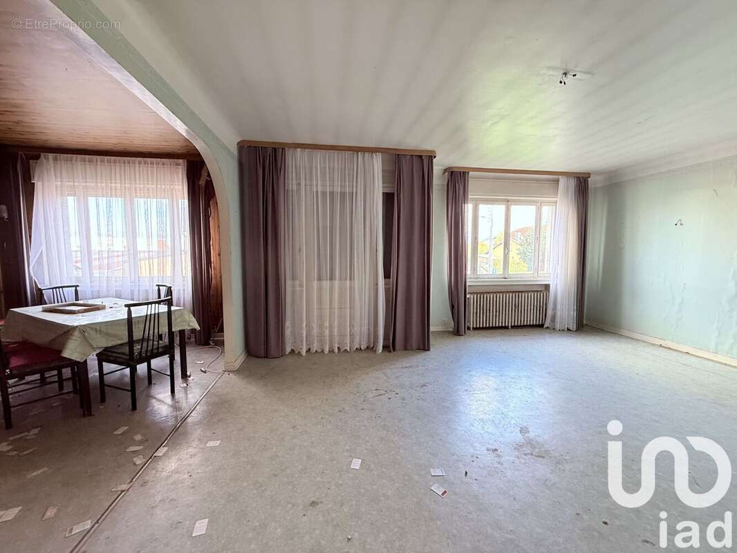 Photo 4 - Maison à HUSSIGNY-GODBRANGE