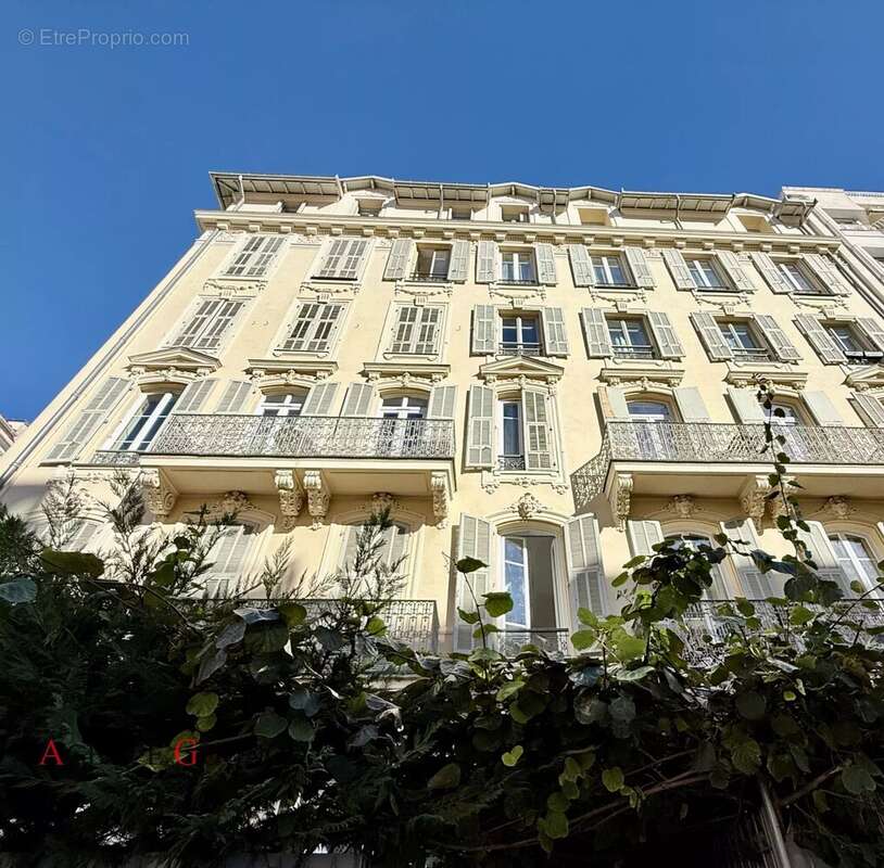 Appartement à NICE