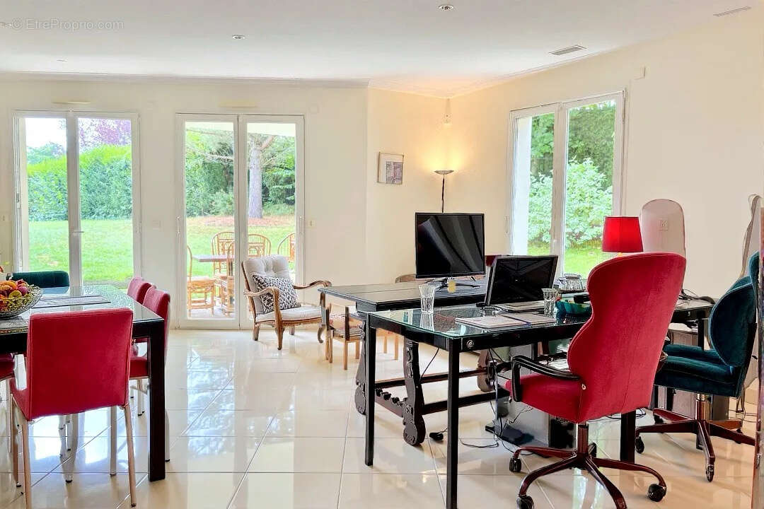 Appartement à DIVONNE-LES-BAINS