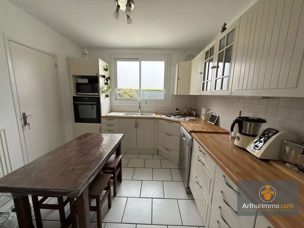 Maison à CHOISY-AU-BAC