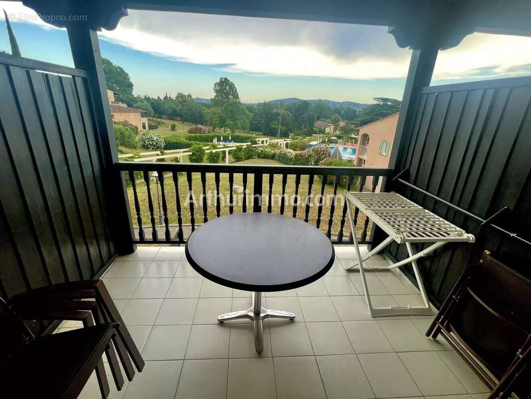 Appartement à GRIMAUD