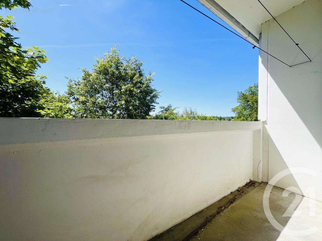 Appartement 63 m² à Limoges  - photo 4