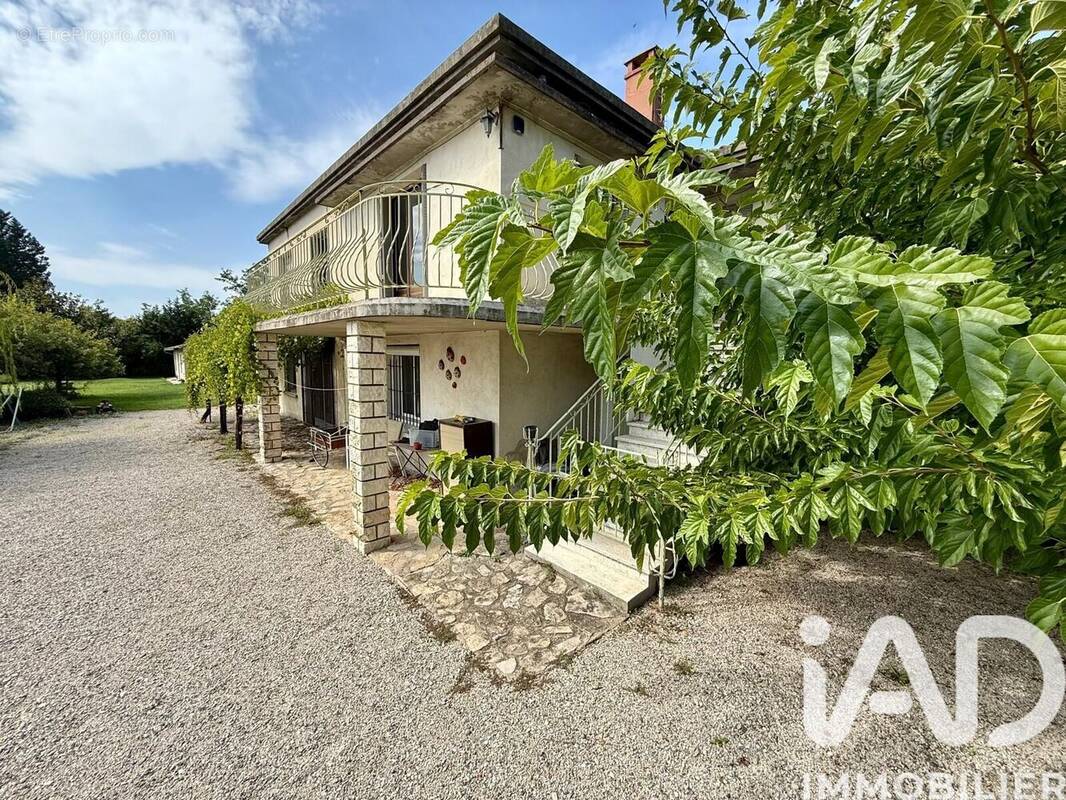 Photo 1 - Maison à SORGUES