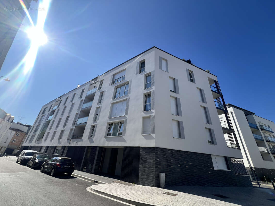 Secteur clairmarais - residence de standing 2021 appartement type 2 de 44m2 + terrasse + box garage - photo 22
