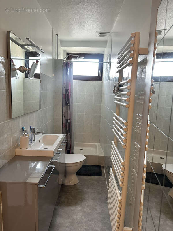 Maison à MONCEL-SUR-SEILLE