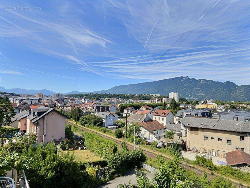 Appartement à AIX-LES-BAINS
