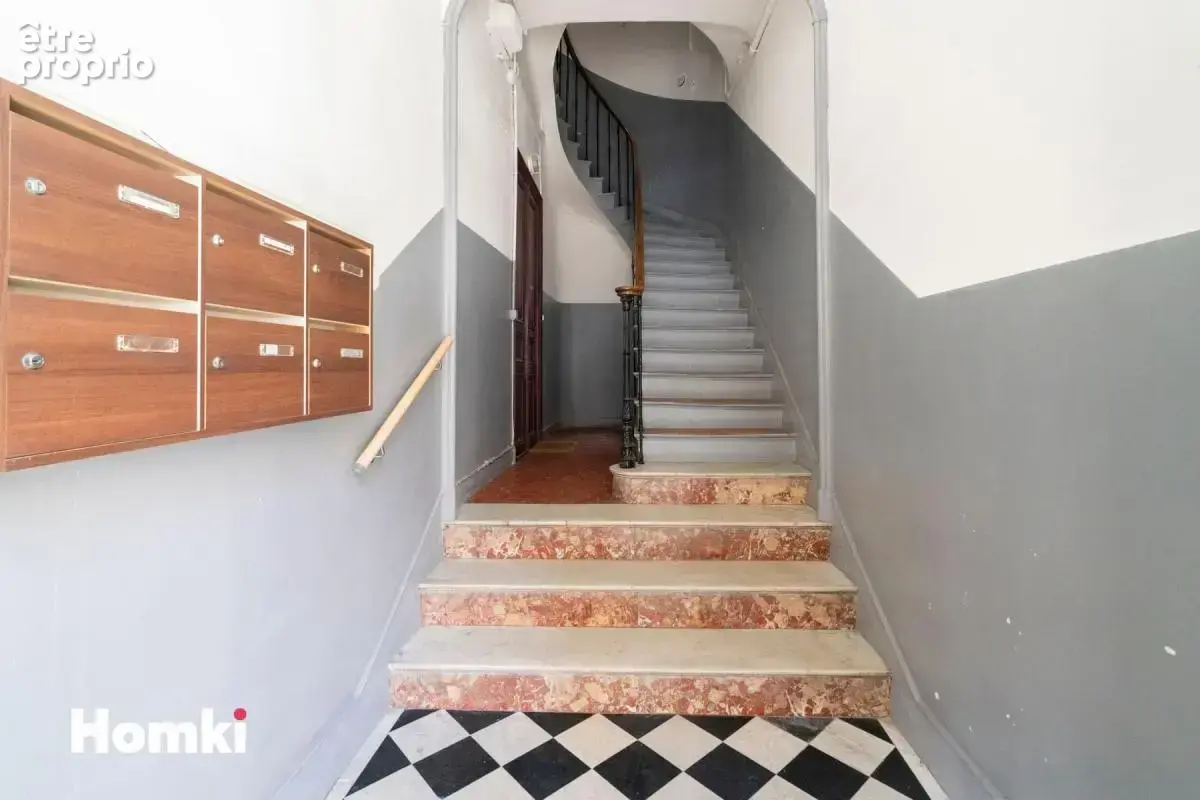 Appartement T3 de 76 m² à Marseille 13006, Rue Paradis - photo 10