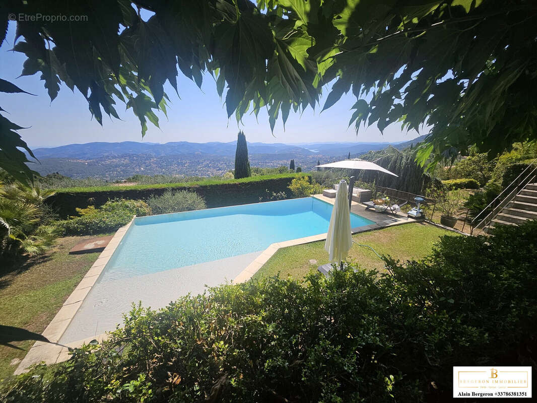 Maison 225 m² à Cabris  - photo 9