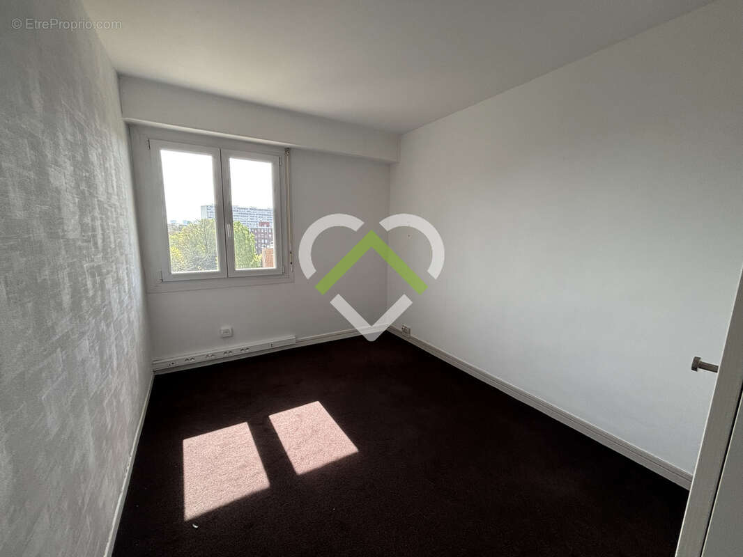 Appartement à LA MADELEINE