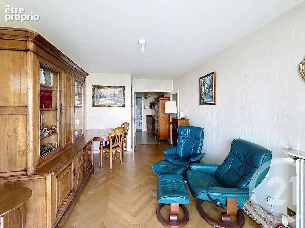 Appartement 67 m² à Sainte-Foy-Les-Lyon  - photo 4