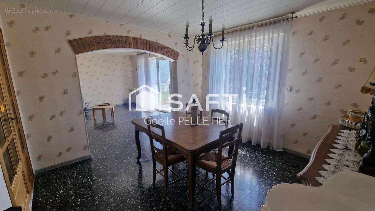 Maison 109 m² à Saone  - photo 3