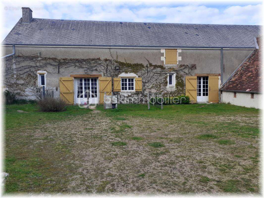 Maison à SAINT-DENIS-EN-VAL
