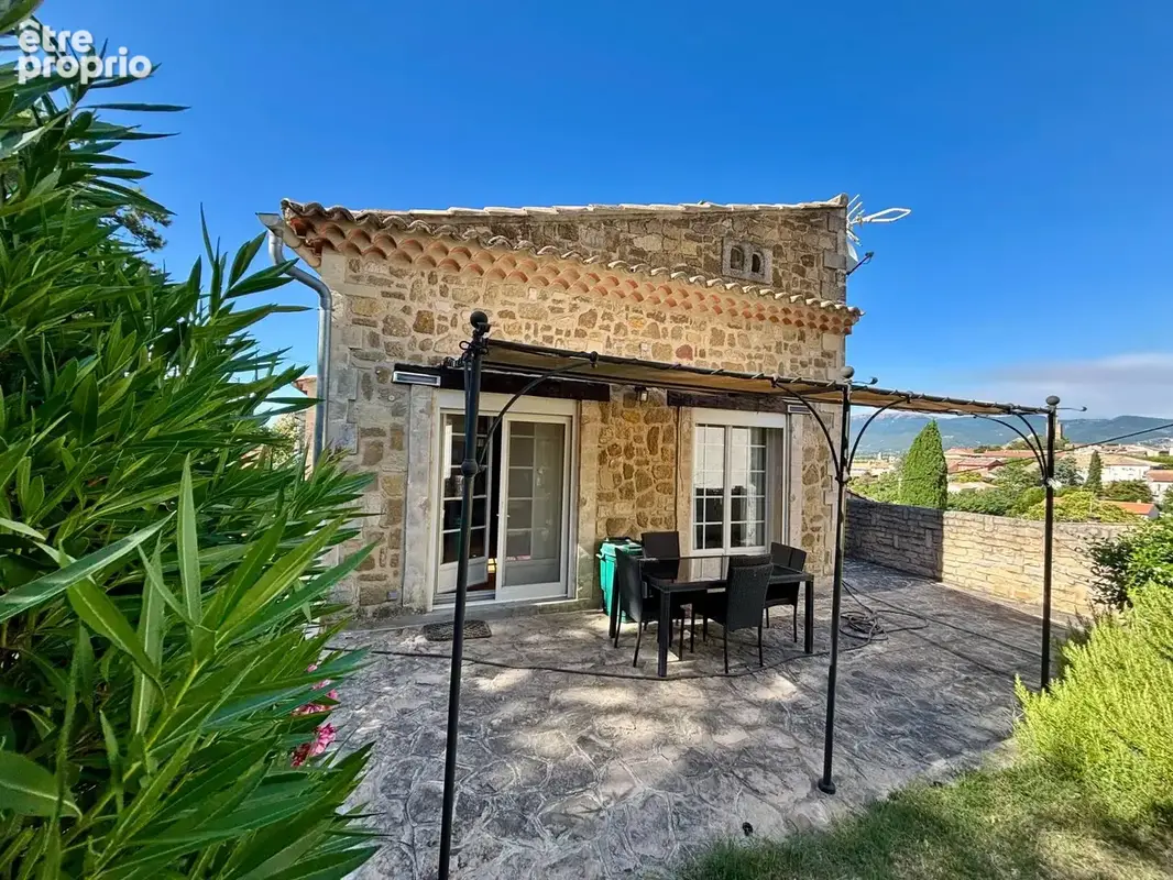 Maison 4 pièces 90 m² · à Valréas · 90 m² · 260 000 €