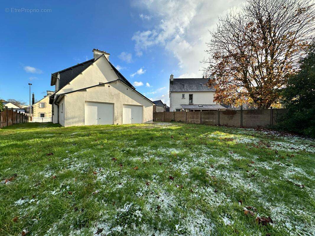 Appartement à HILLION