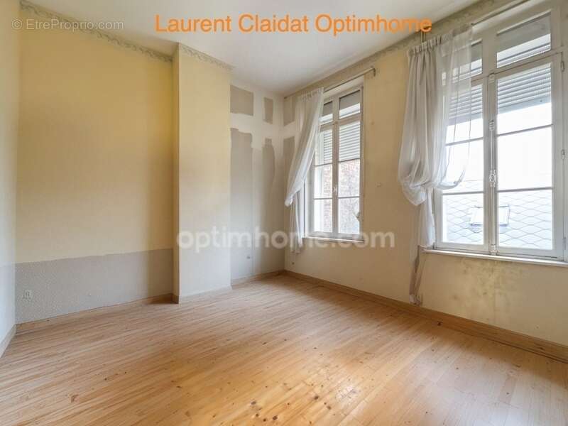 Maison à SAINT-QUENTIN