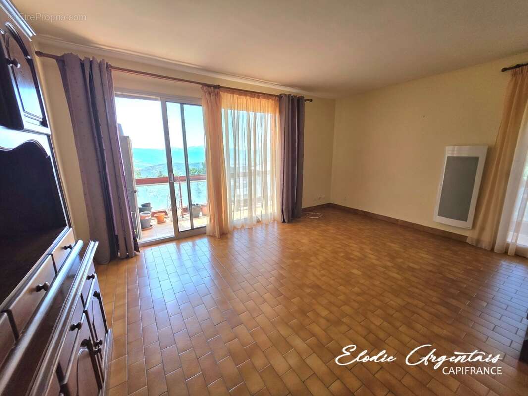 Appartement à vendre 3 pièces FONT ROMEU ODEILLO VIA (66) - photo 4