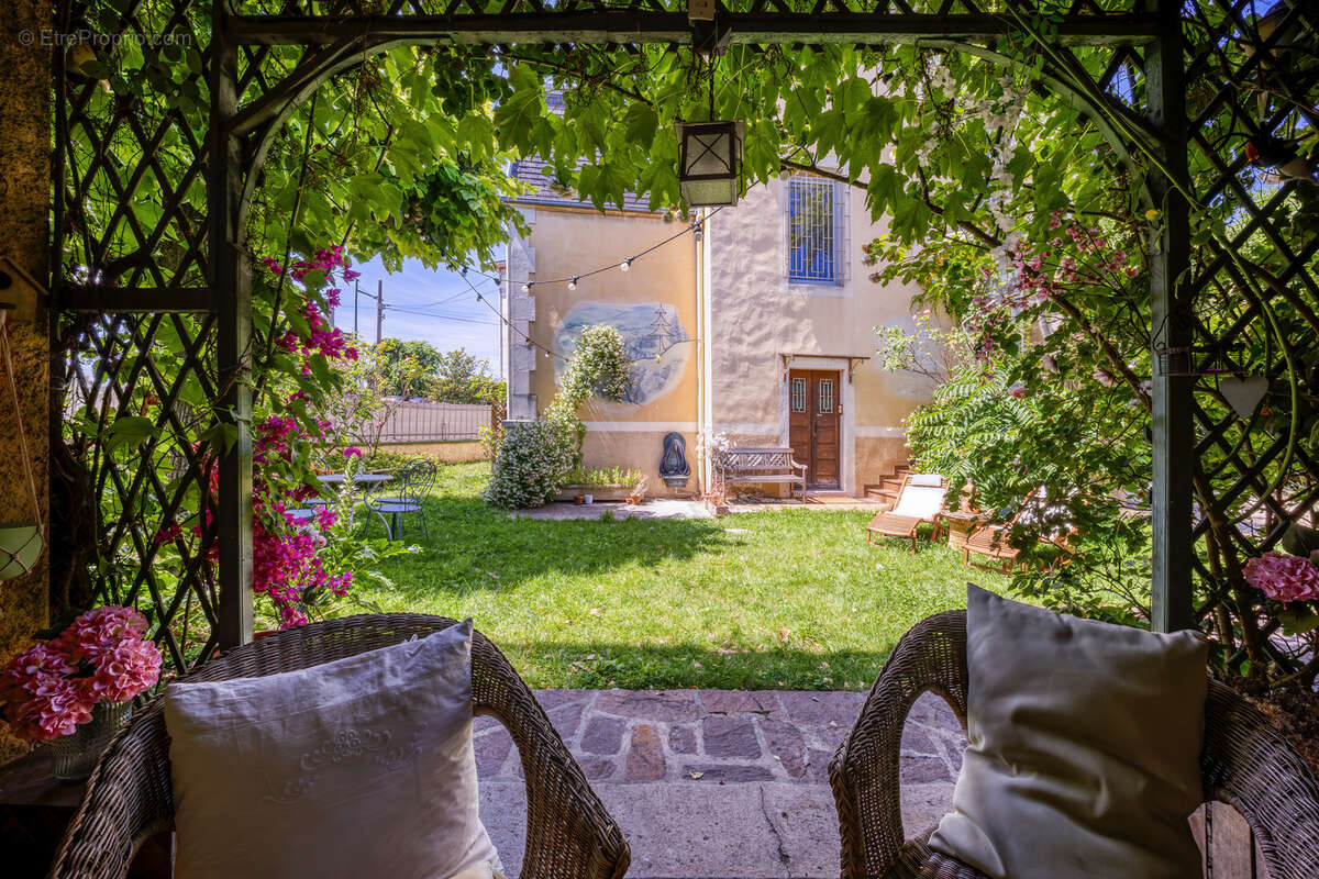 Maison à AIX-LES-BAINS