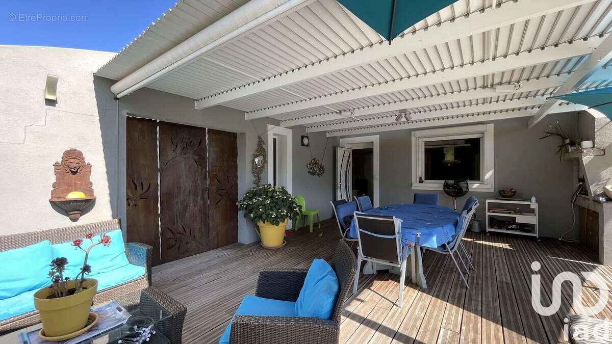 Photo 4 - Maison à JONQUIERES-SAINT-VINCENT