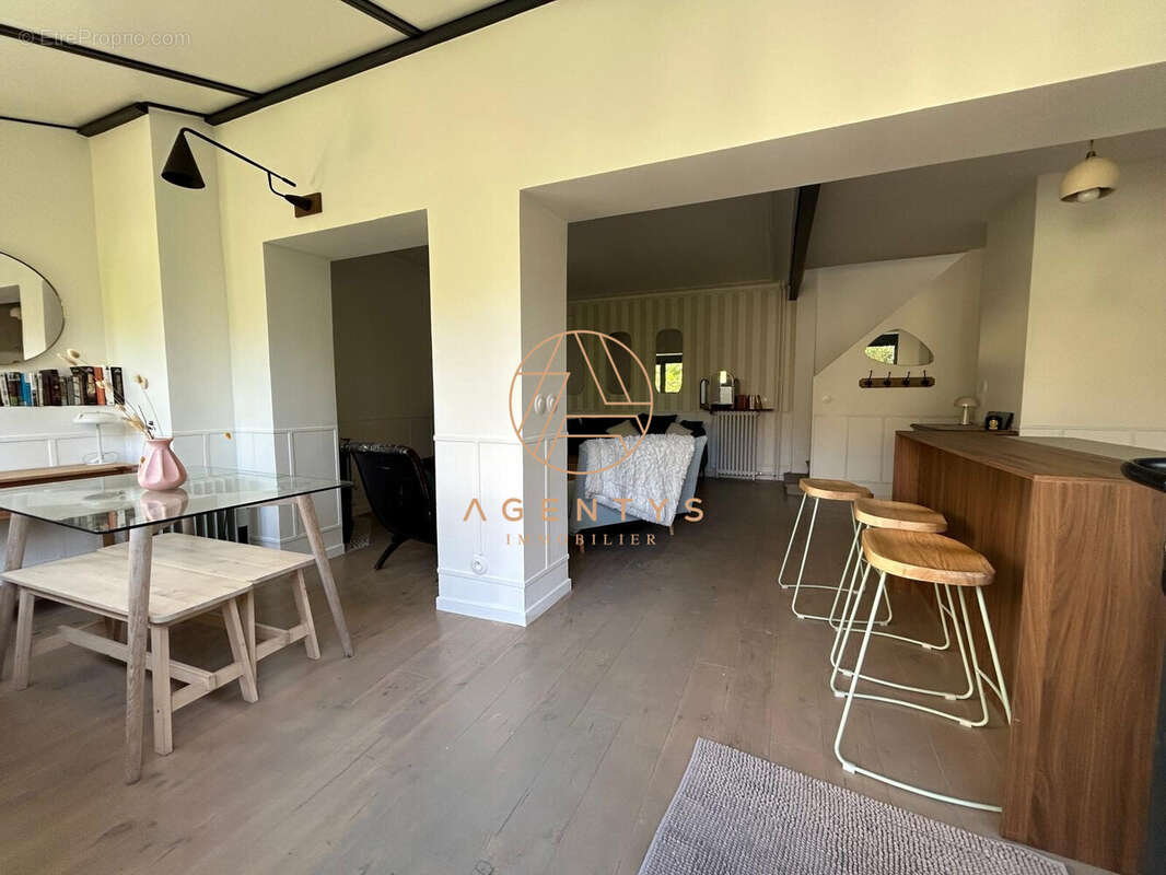 Maison à NOGENT-SUR-MARNE