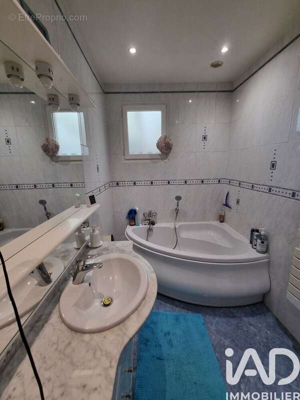 Photo 6 - Maison à MORANGIS