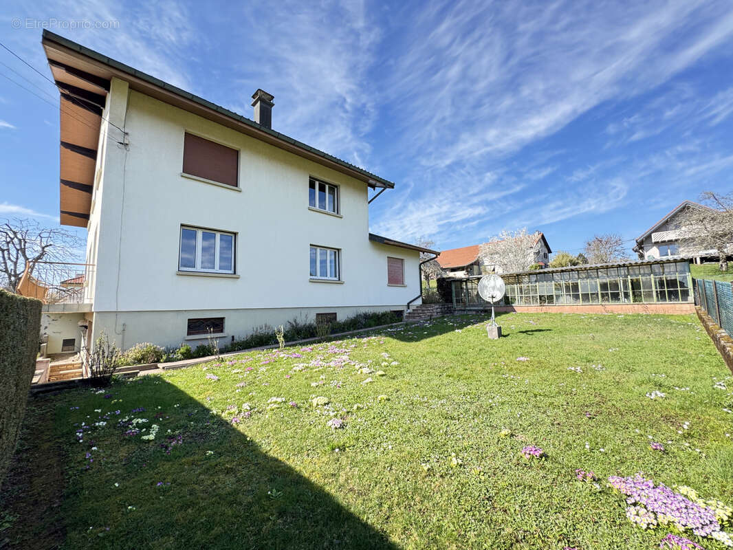 Maison à EVETTE-SALBERT