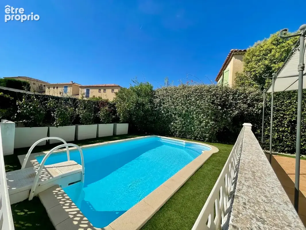 Maison T4 Les Camoins avec piscine - Terrain 289m2 - photo 3
