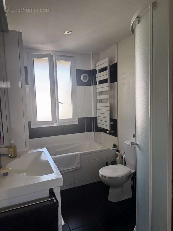 Cote pavee - maison t5 avec piscine - photo 11
