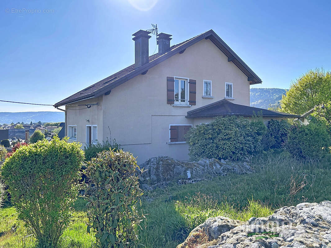 Maison à SAINT-AME