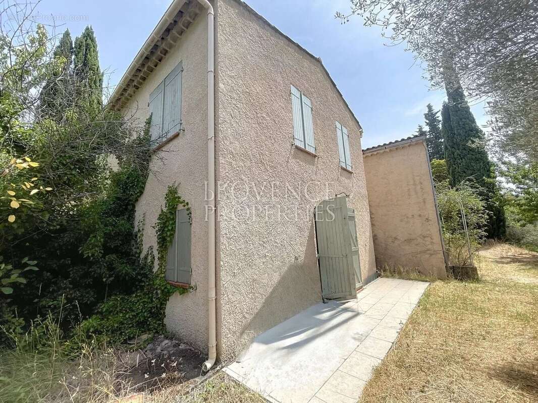 Maison à BARJOLS