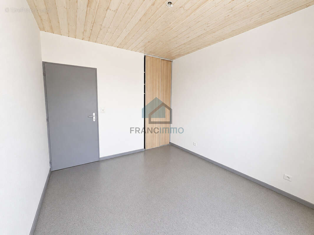 Appartement - centre ville le russey - photo 11