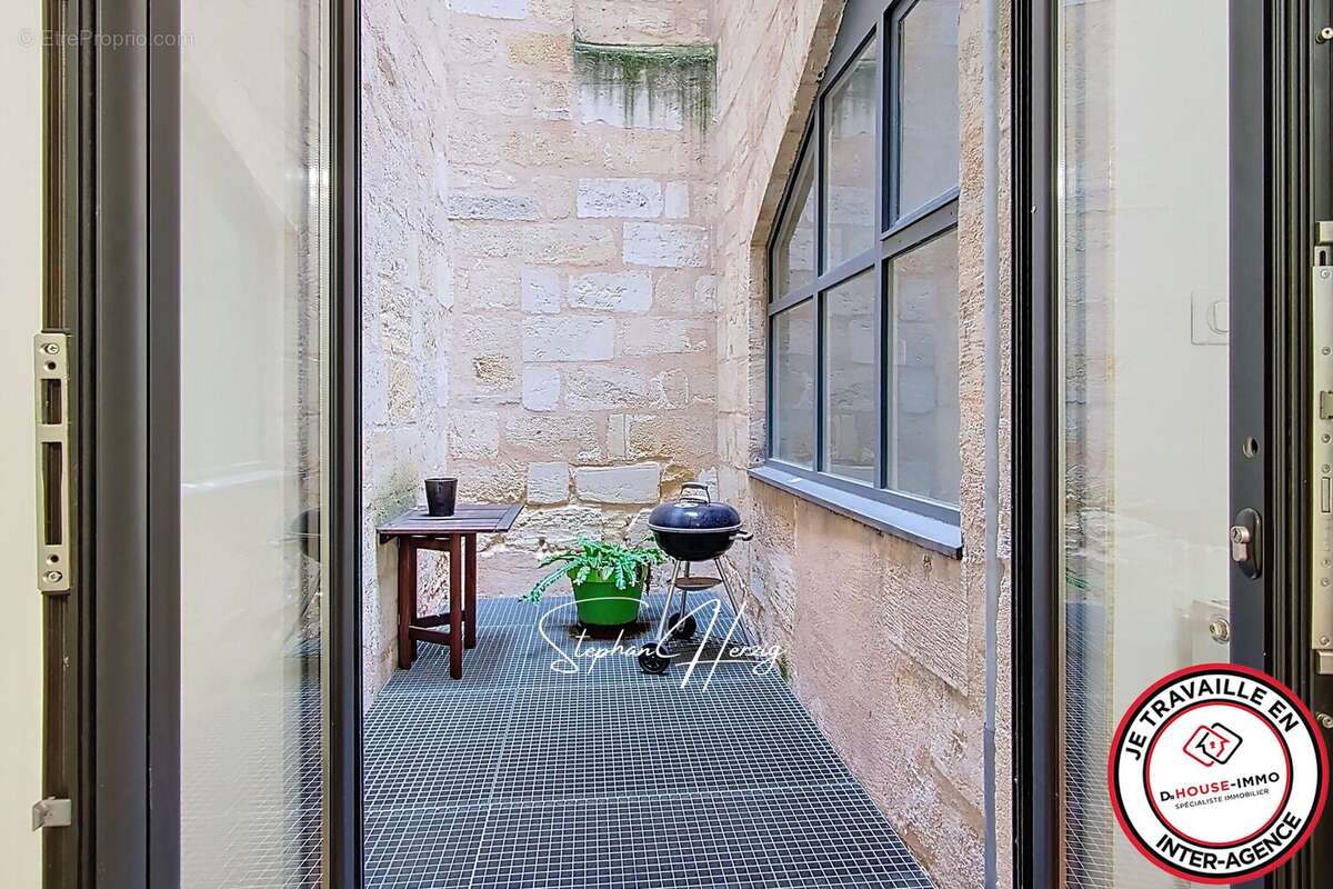 Appartement à BORDEAUX