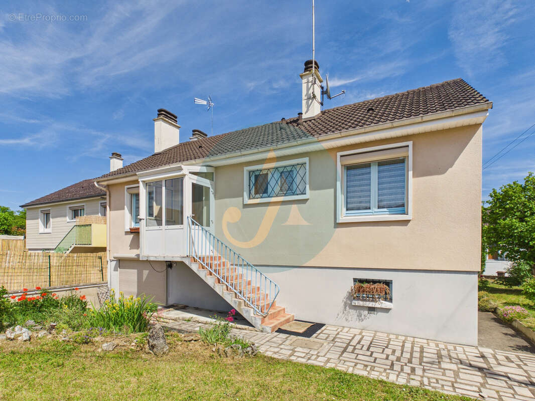 Maison à CLAMECY