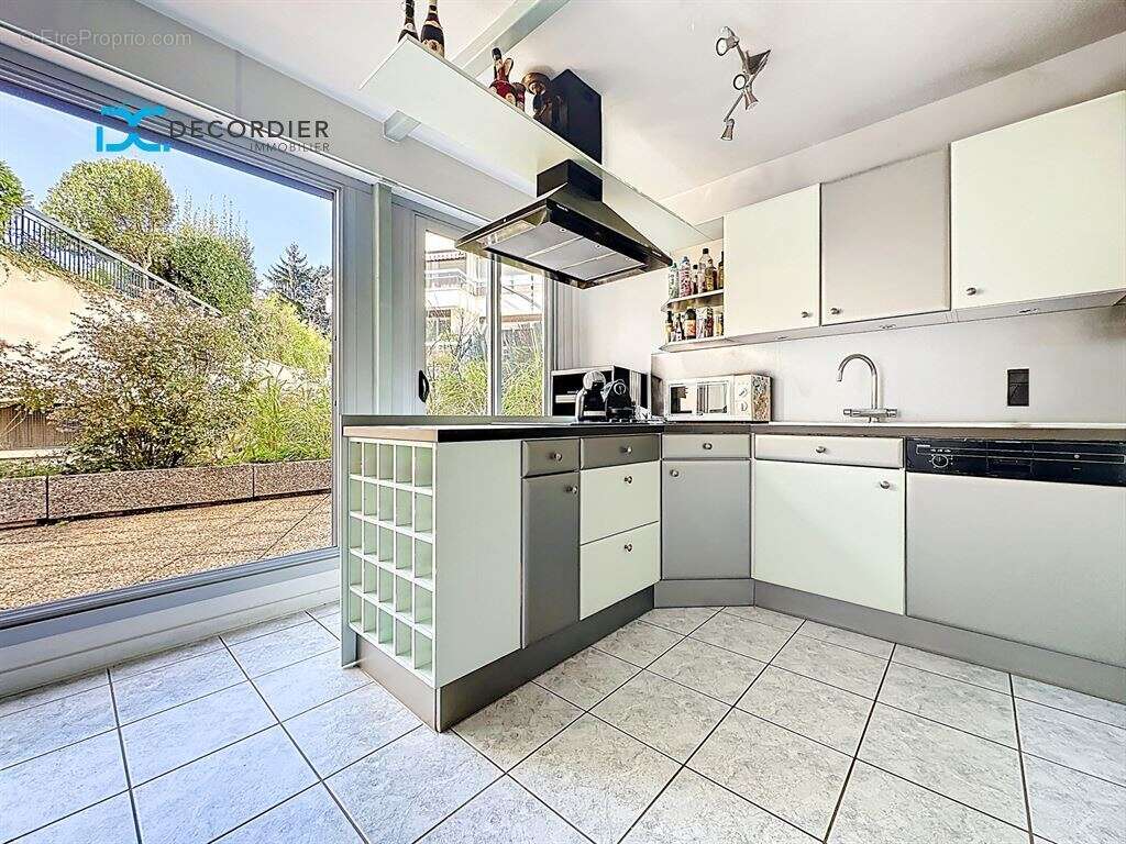 Appartement à EVIAN-LES-BAINS