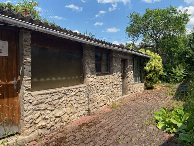 Maison à COSNE-COURS-SUR-LOIRE