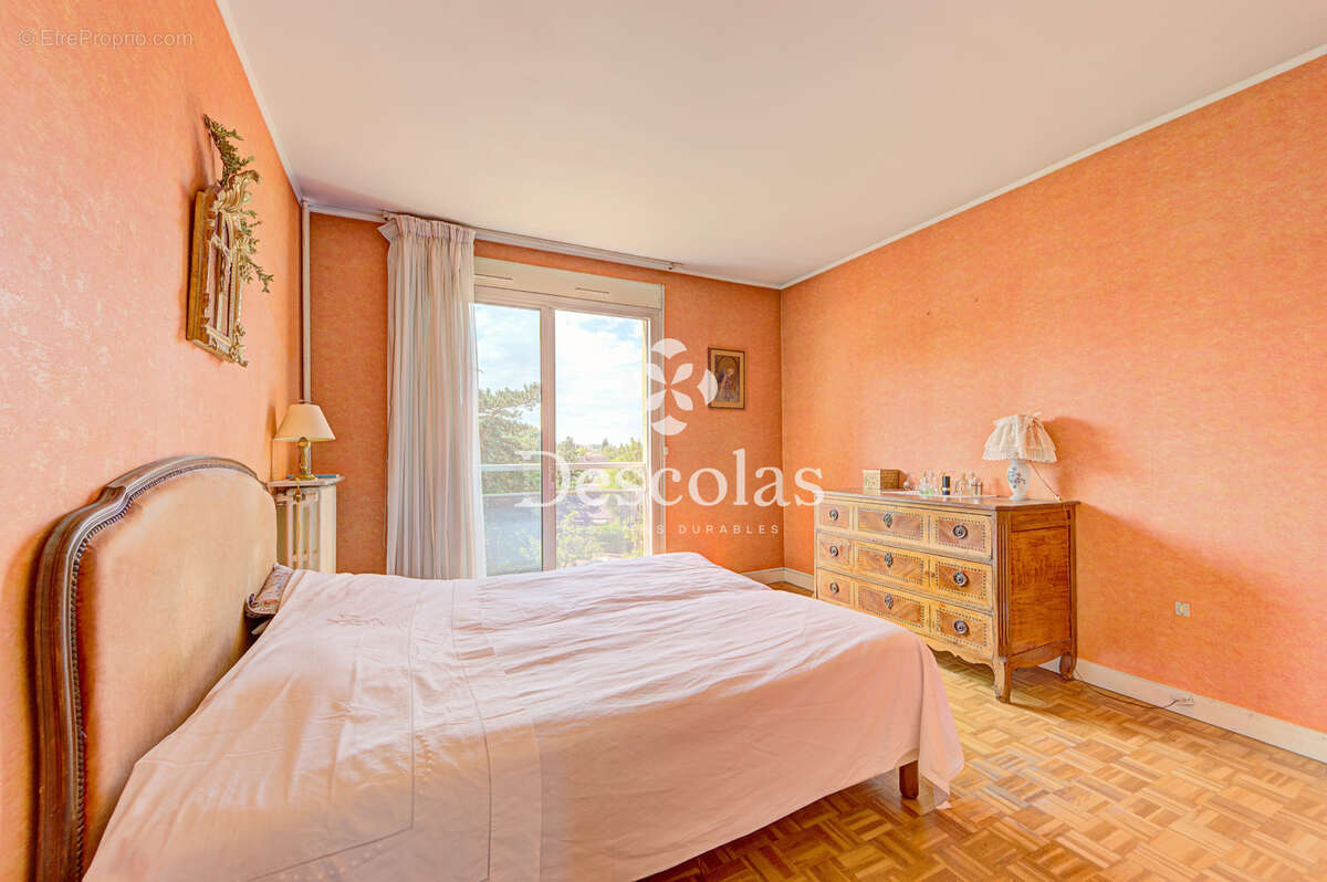 Appartement - 116 m2 - 5 pièces - photo 13