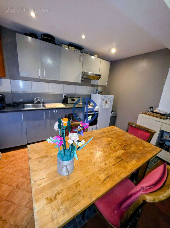 Maison à LES AVENIERES