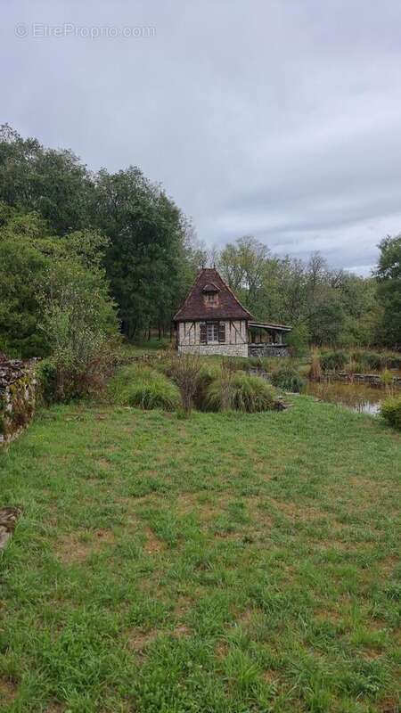 Pigeonnier - Maison à GRAMAT