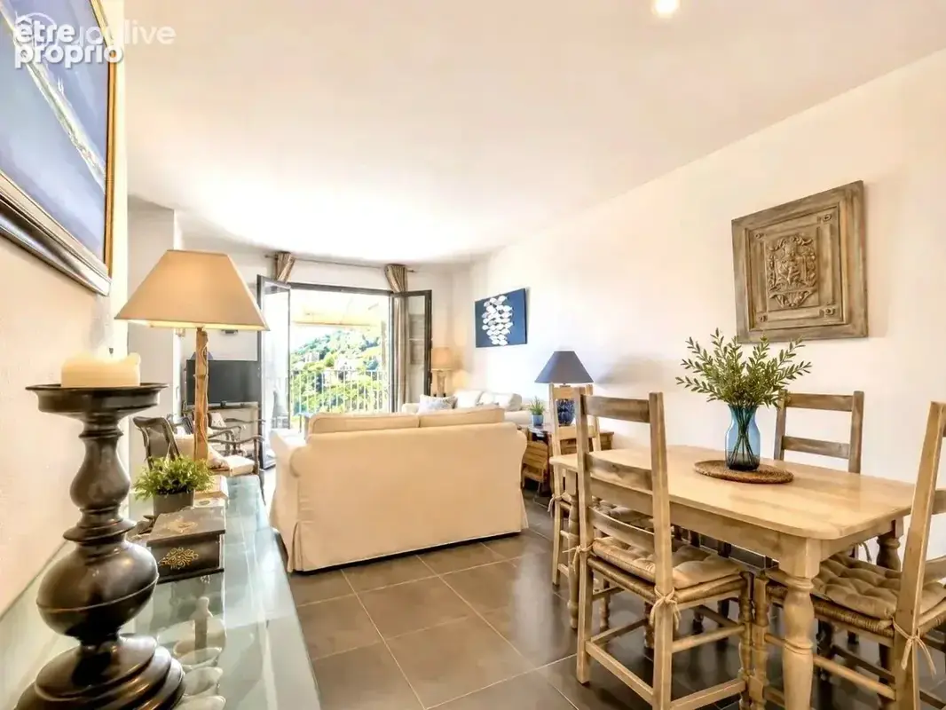 Appartement T2 Meublé  – Dernier étage avec ascenseur – Vue mer & montagne – et parking - photo 3